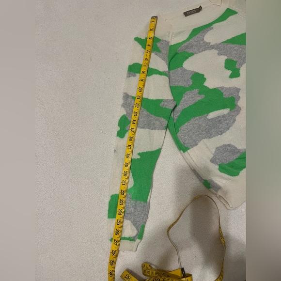 Brodie Cashmere Camo Sweater Size M Womens - Picture 6 of 6